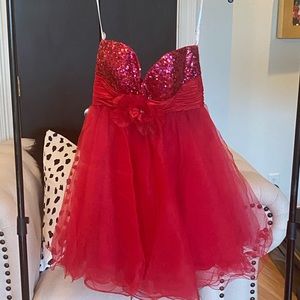Sherri Hill pink/red sequin dress